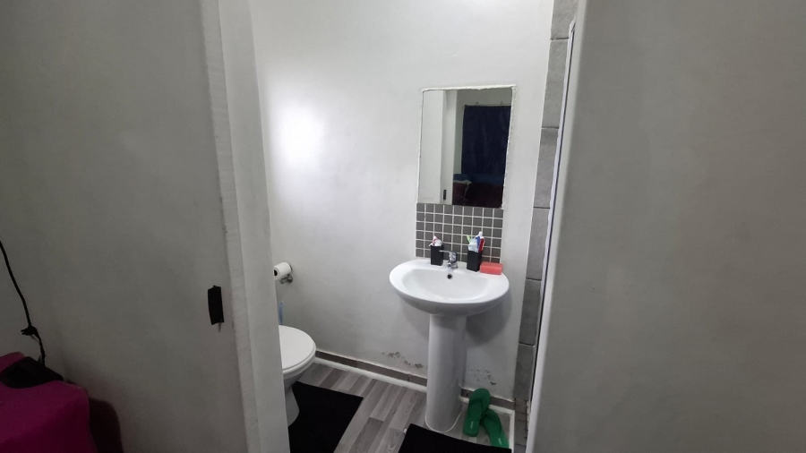 2 Bedroom Property for Sale in Ottery Western Cape